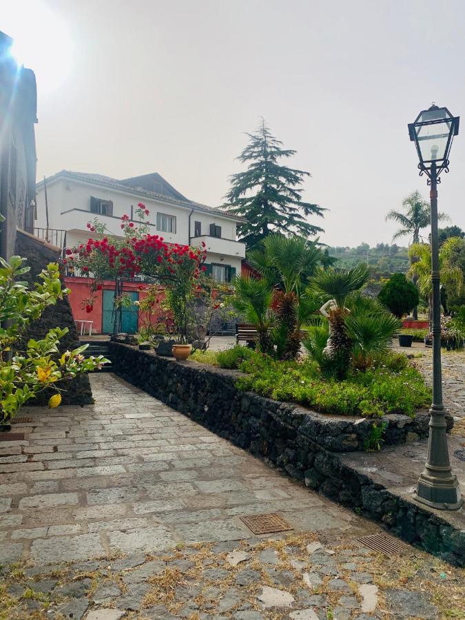 Puntalazzo Villa Alessio - Case Vacanza Con Piscina Sull'Etna מראה חיצוני תמונה