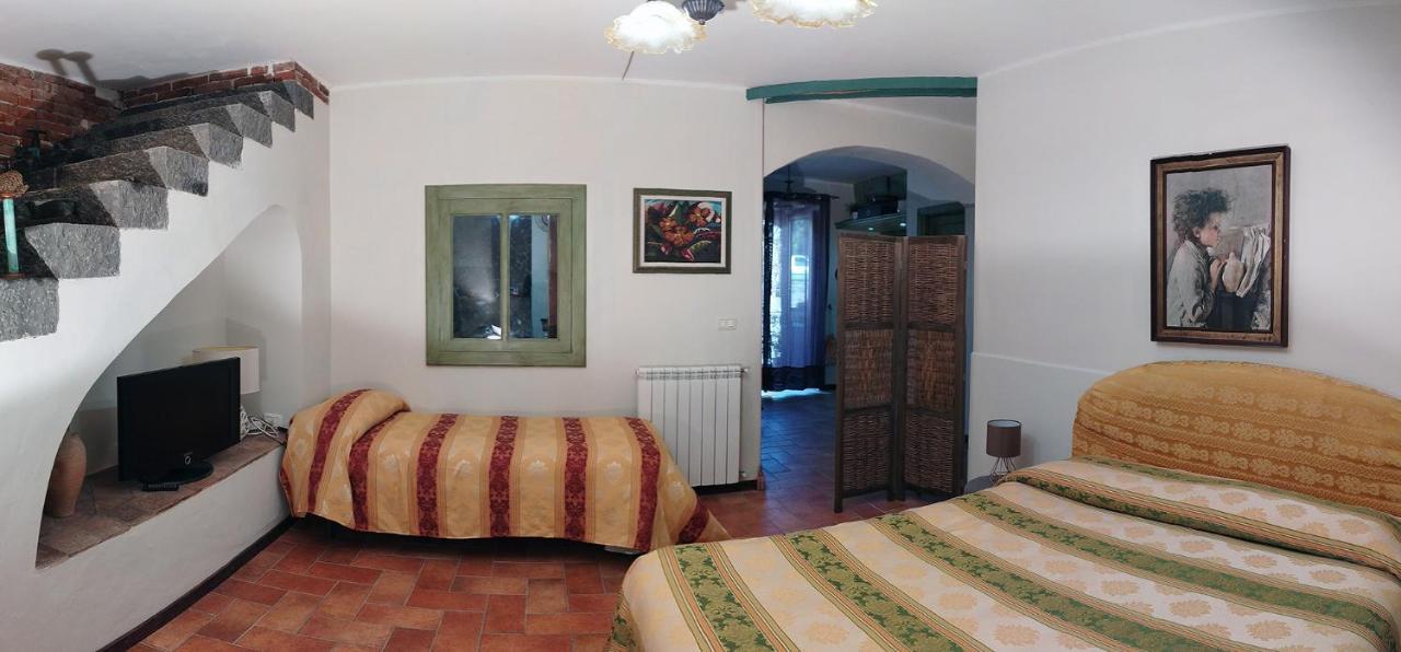Puntalazzo Villa Alessio - Case Vacanza Con Piscina Sull'Etna מראה חיצוני תמונה
