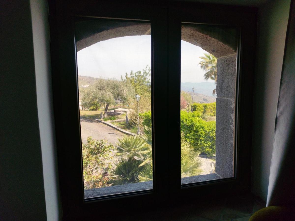 Puntalazzo Villa Alessio - Case Vacanza Con Piscina Sull'Etna מראה חיצוני תמונה
