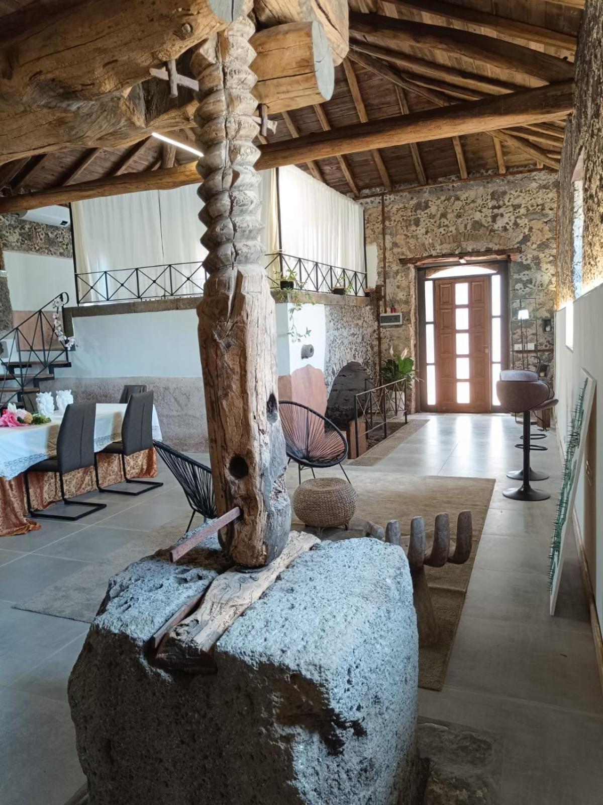 Puntalazzo Villa Alessio - Case Vacanza Con Piscina Sull'Etna מראה חיצוני תמונה