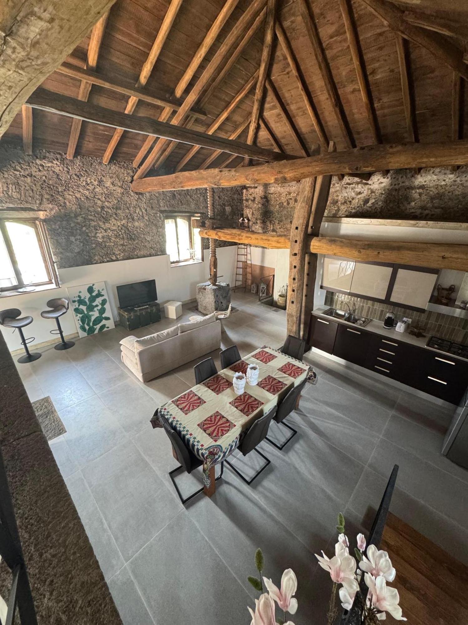 Puntalazzo Villa Alessio - Case Vacanza Con Piscina Sull'Etna מראה חיצוני תמונה