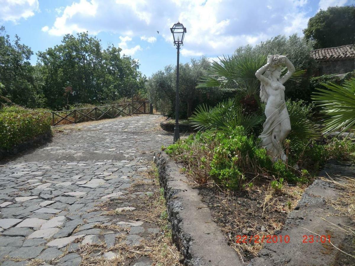 Puntalazzo Villa Alessio - Case Vacanza Con Piscina Sull'Etna מראה חיצוני תמונה