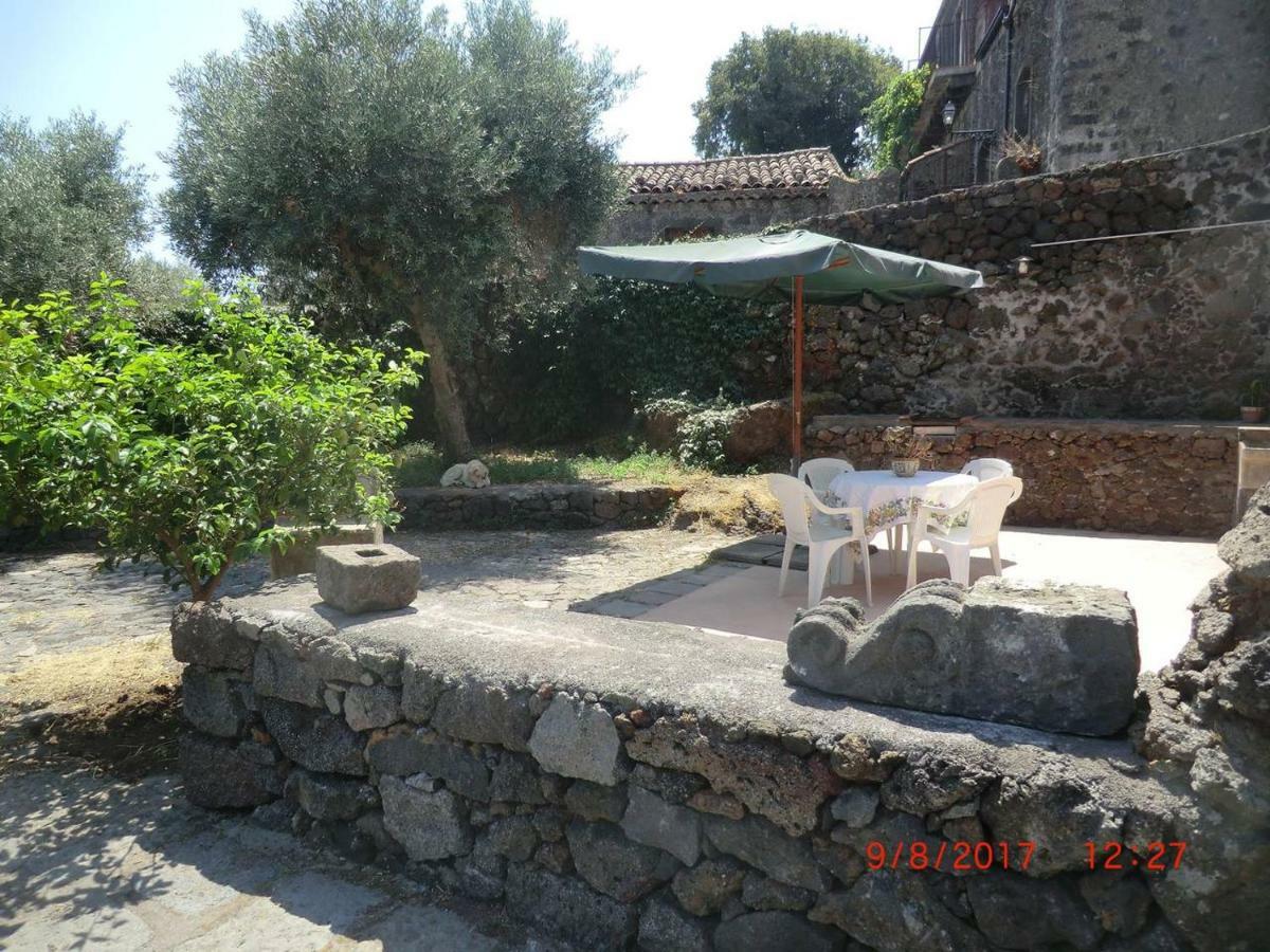 Puntalazzo Villa Alessio - Case Vacanza Con Piscina Sull'Etna מראה חיצוני תמונה